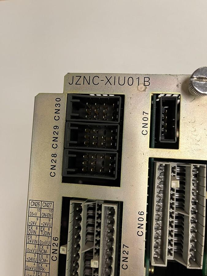 Used YASKAWA,JZNC-XIU01B,SERVO AMPLIFIER