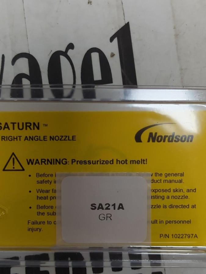 Used NORDSON,1015816,HOT MELT MACHINE NOZZLE 0.41MM/0.016  DUAL BEAD 15° NEW