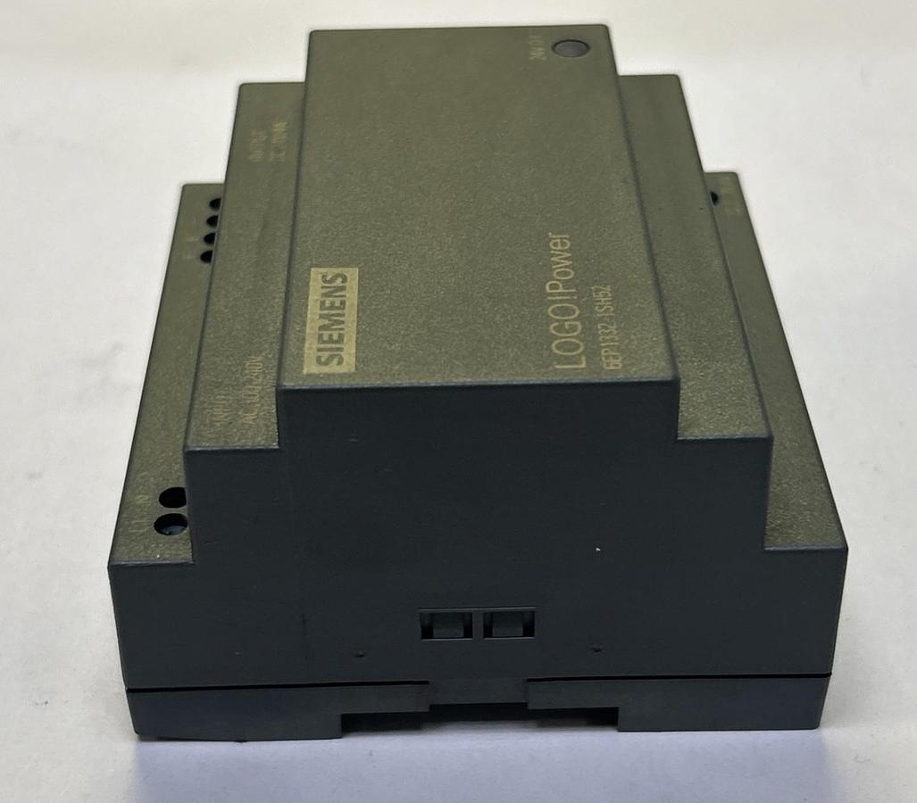 Used SIEMENS,6EP1332-1SH52,LOGO!POWER STABILIZED POWER SUPPLY