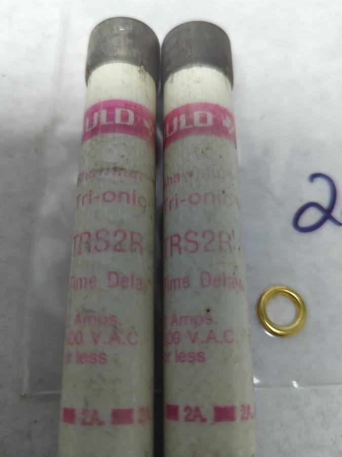 Used GOULD SHAWMUT,TRS2R,TRI-ONIC 2 AMP FUSE LOT OF 2 PRE-OWNED