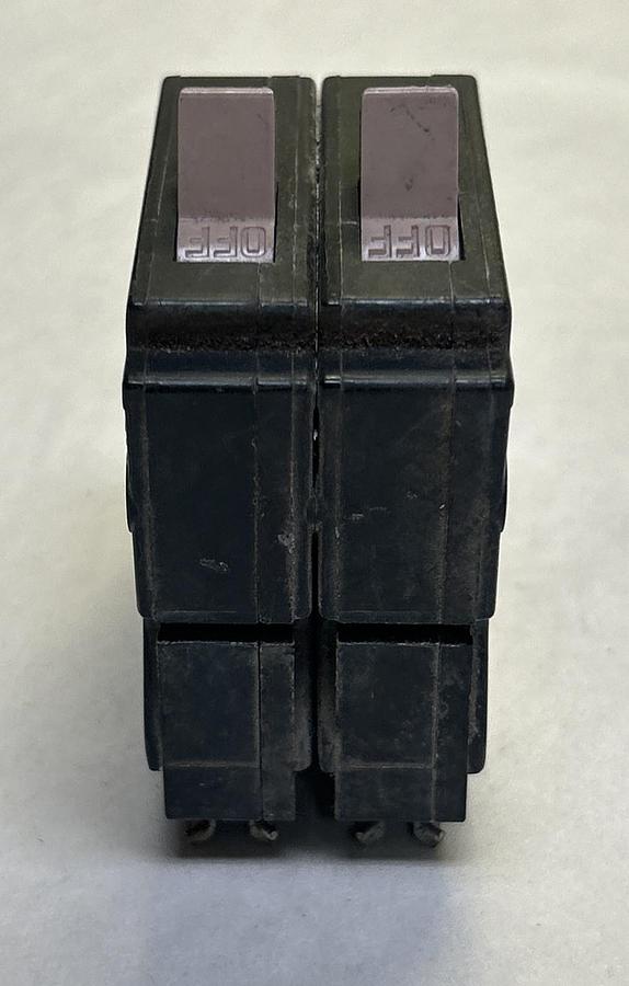 Used CUTLER-HAMMER,CH230,CIRCUIT BREAKER 30A 120/240V 2P