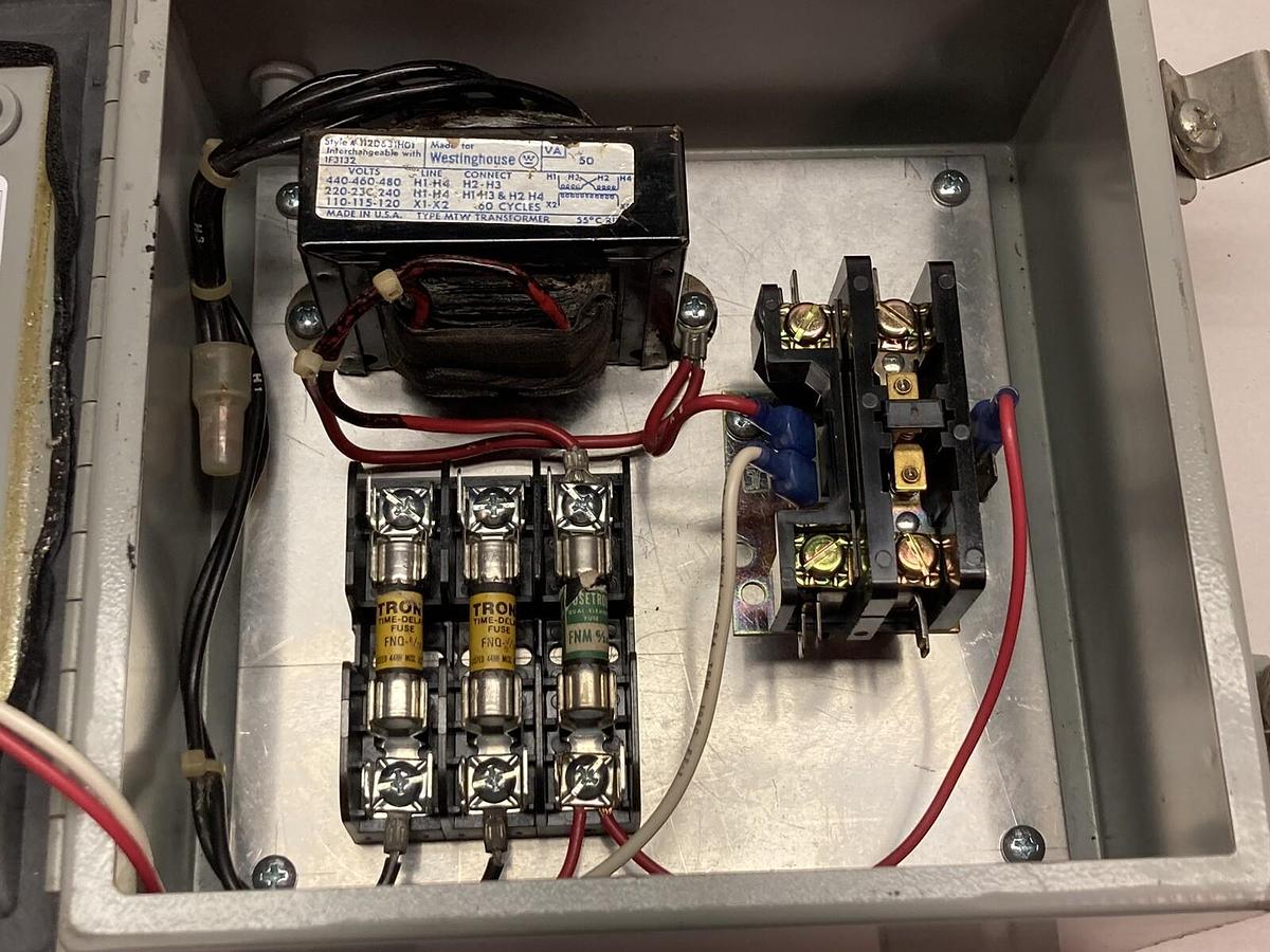 Used Hammond,1414PHH4,Steel Enclosure Type 12