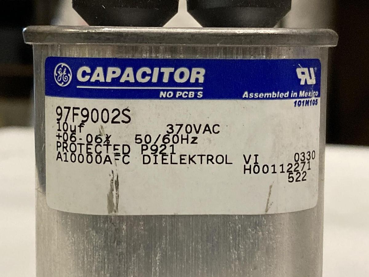 Used GE,97F9002 10uf,Capacitor 370V 50/60Hz LOT OF 2