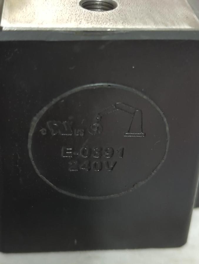 Used UNBRANDED,E-0391,VIBRATORY FEEDER COIL PICK UP MAGNET PRE-OWNED