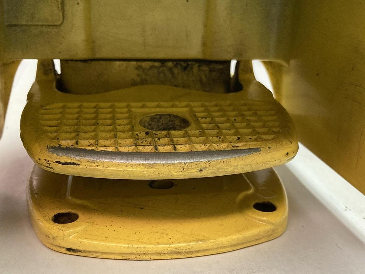 Used Unbranded,NA,Foot Pedal