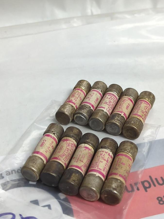 Used GOULD SHAWMUT,TR-20,TRI-ONIC 20 AMP FUSE LOT OF 10 PRE-OWNED