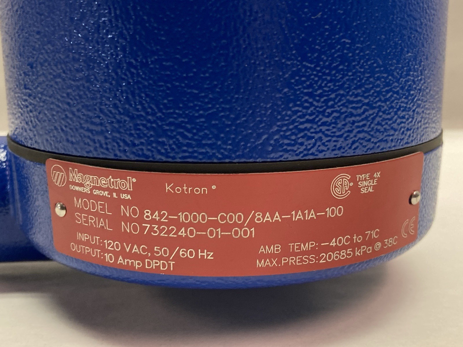 Magnatrol,842-1000-C00/8AA-1A1A-100,Point Sensing Level 120Vac 50/60Hz 10A