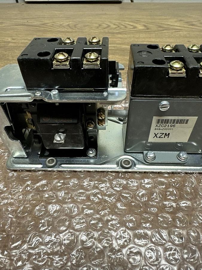 Allen Bradley,849-Z0D331,Pneumatic Timing Relay Ser B