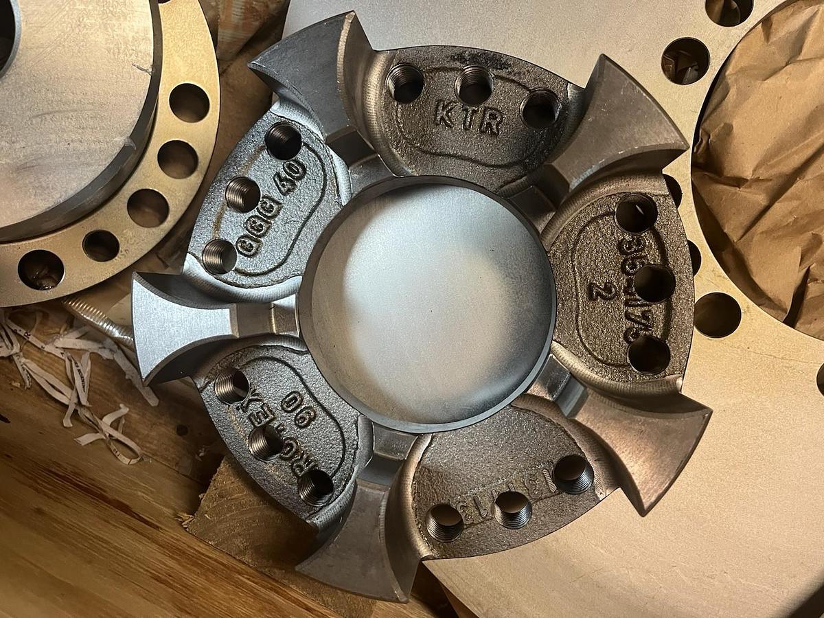 HINDON,611090,Coupling Assembly