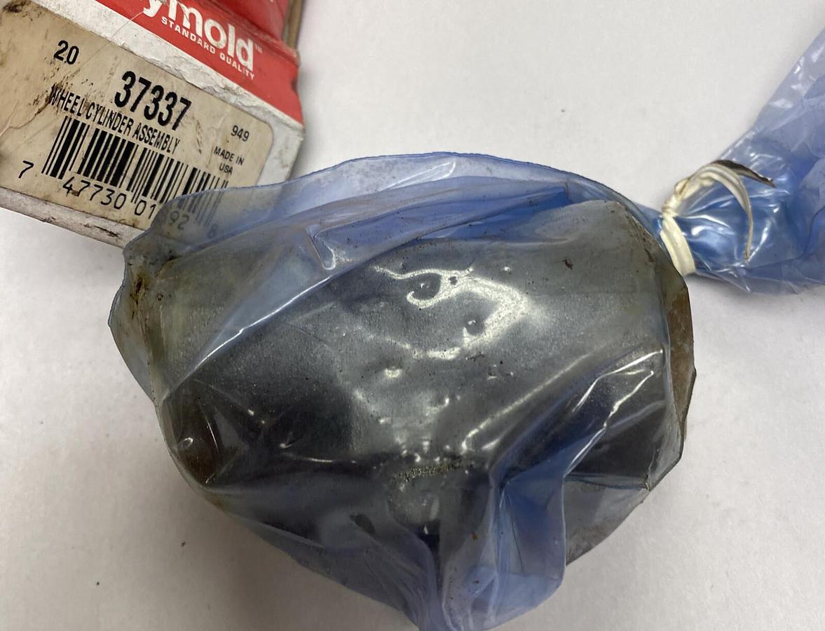 Raymold,37337,Wheel Cylinder Assembly NOS