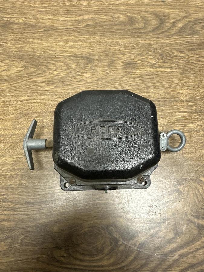 Used Rees,04944,Cable Operated Switch