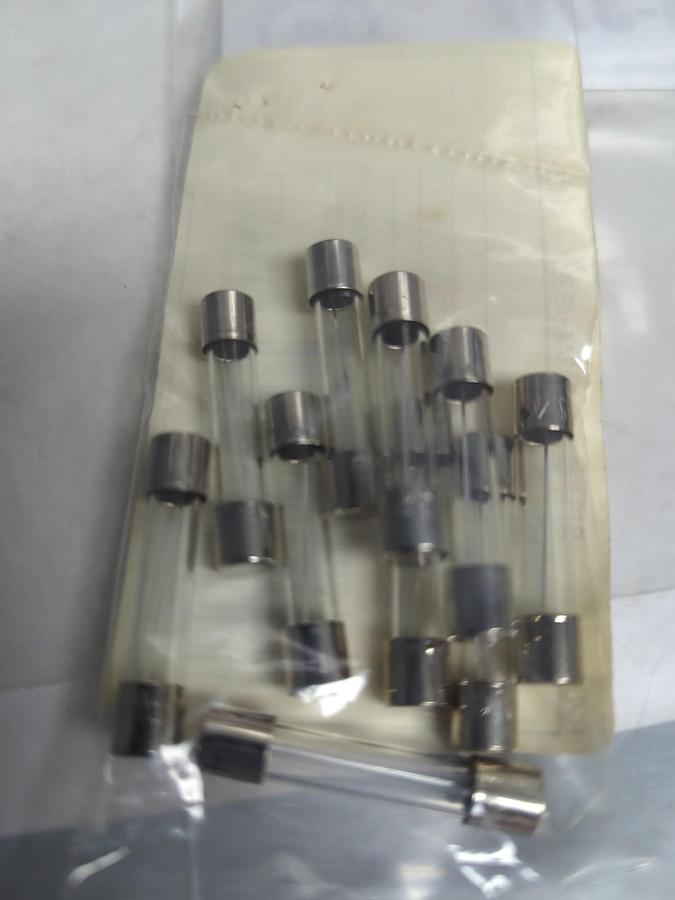 BUSSMANN,BK/AGC-15R,FUSE LOT OF 20 PCS NOS