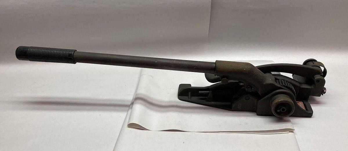 Used Signode,Model 3C1-34-114,Heavy Duty Steel Strapping Tensioner Size 3/4-1-1/4