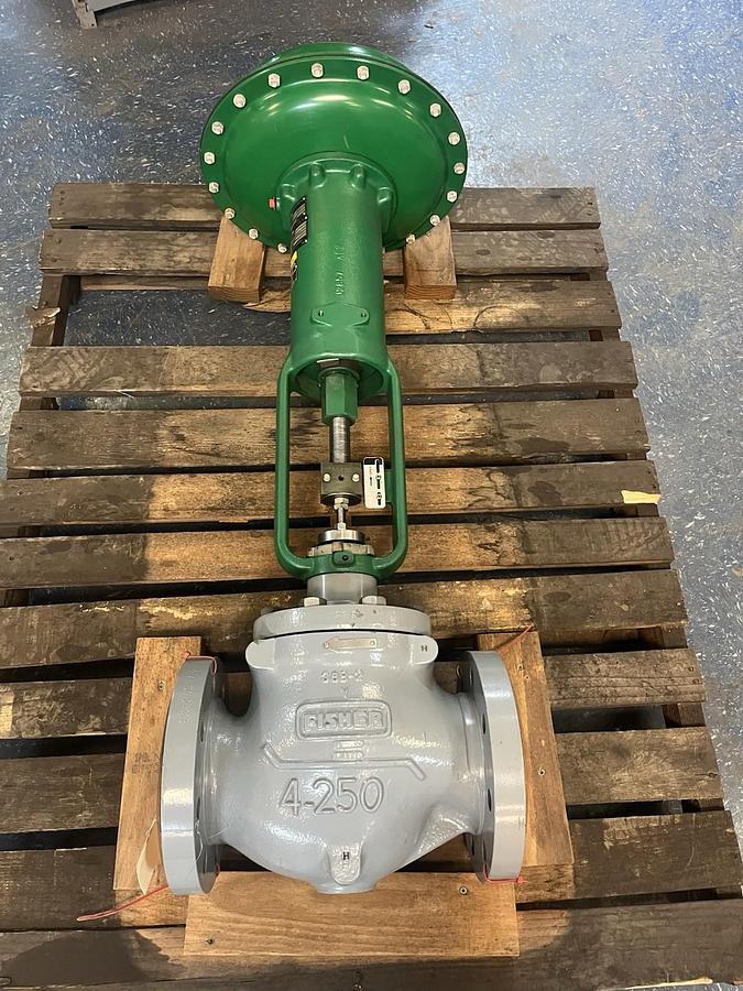 FISHER,667,PNEUMATIC ACTUATOR VALVE 4" CLASS 250