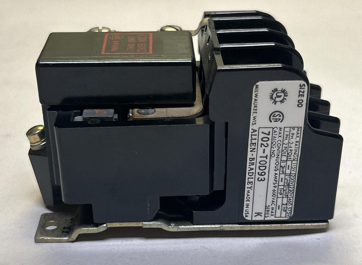 Used ALLEN BRADLEY,702-TOD93,AC CONTACTOR SIZE 00 NEW