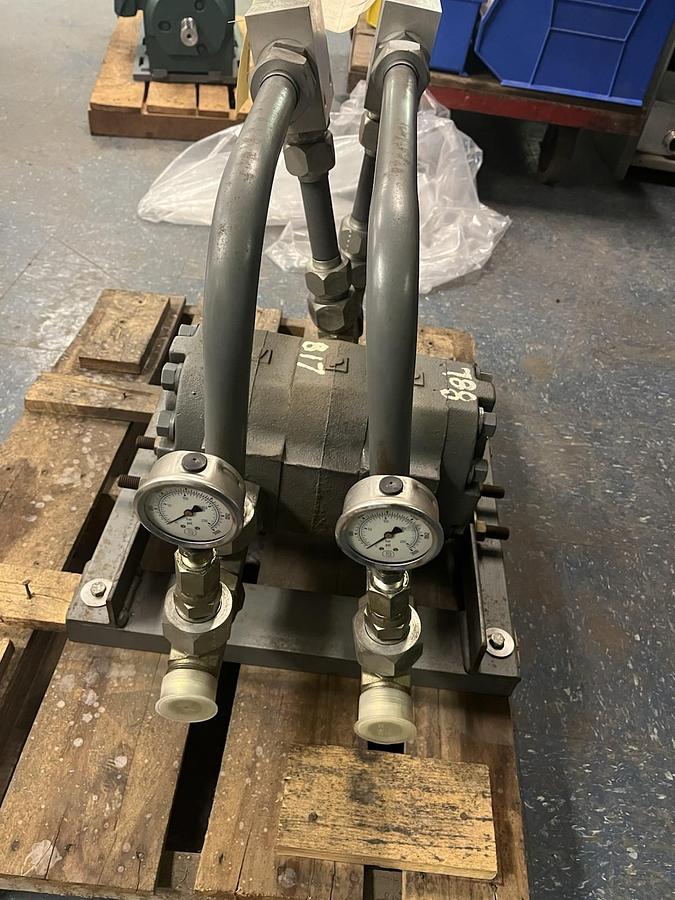 Used RITTER,RT-07-2018-CMP,HYDRAULIC FLOW DIVIDER ASSEMBLY