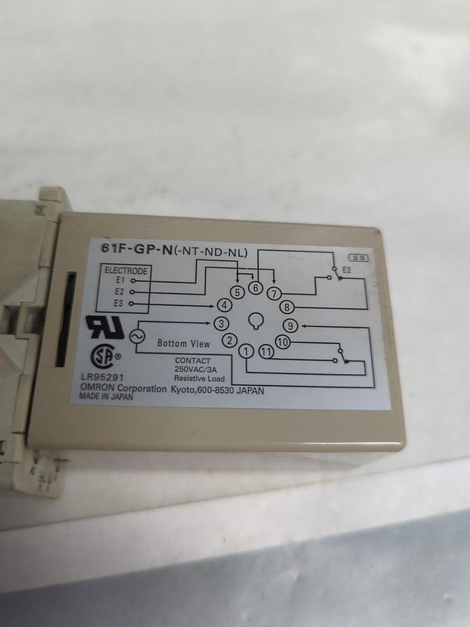 Used OMRON,61F-GP-N,FLOATLESS LEVEL SWITCH 120VAC PRE-OWNED
