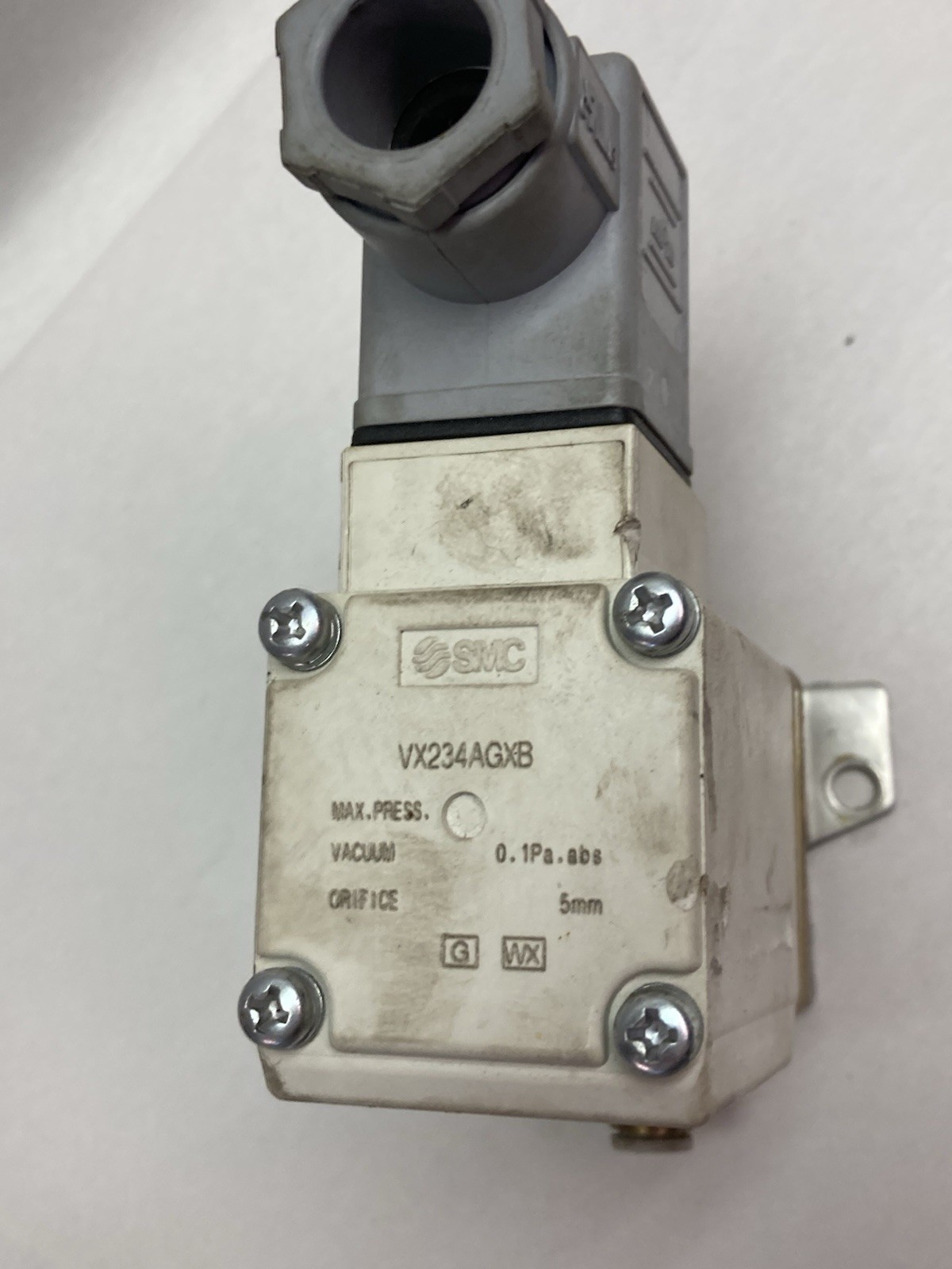 Used SMC,VX234AGXB,Solenoid Valve 24VDC 10.5W 0.1Pa 5mm