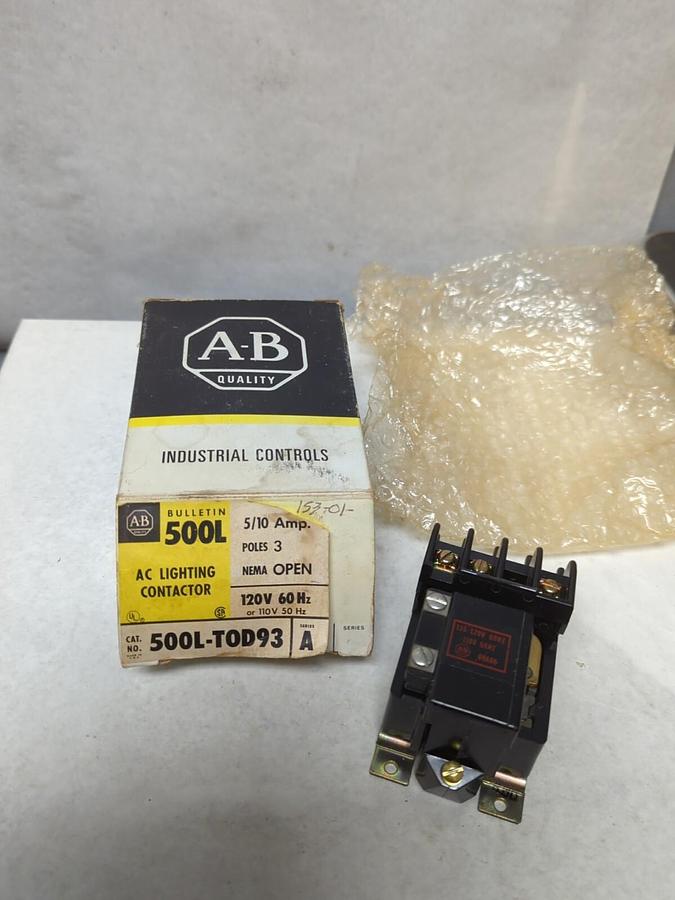 ALLEN BRADLEY,500L-T0D93,AC LIGHTING CONTACTOR SERIES A 3-POLE 120V 60HZ 5/10AMP