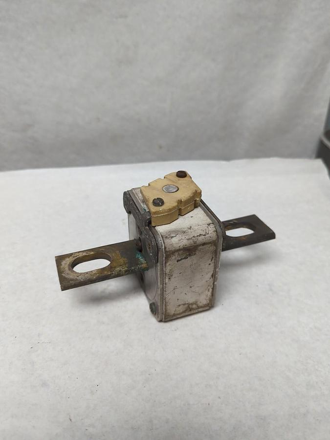 Used CARBONE FERRAZ,AO6OURN1000H1,FUSE 1000 AMP 600V PRE-OWNED