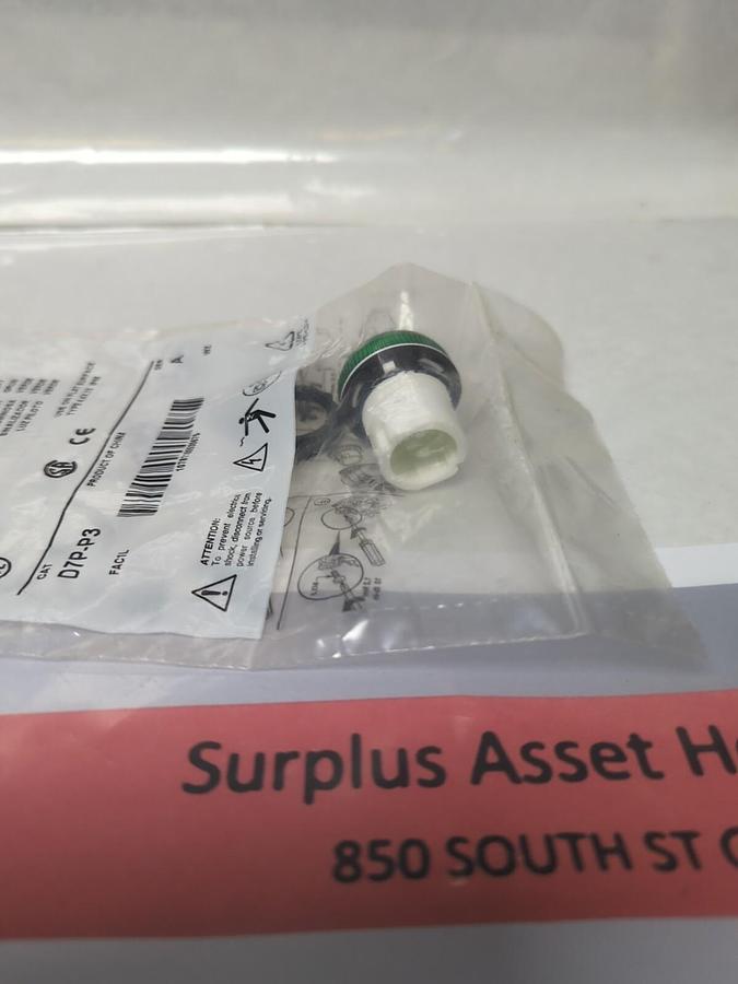 SPRECHER + SCHUH,D7P-P3,PILOT LIGHT OPERATOR LENS GREEN SERIES A NOS