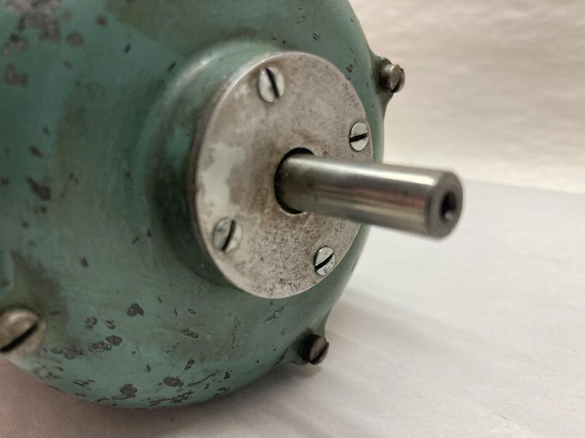 Used Bodine Electric Company,NSH-1R,Gear Motor 1/70HP 1725RPM 115VDC 0.28A