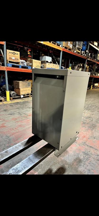 Used FEDERAL PACIFIC,S2T15E,TRANSFORMER 15KVA HV 240X480V LV 120/240V 1PH