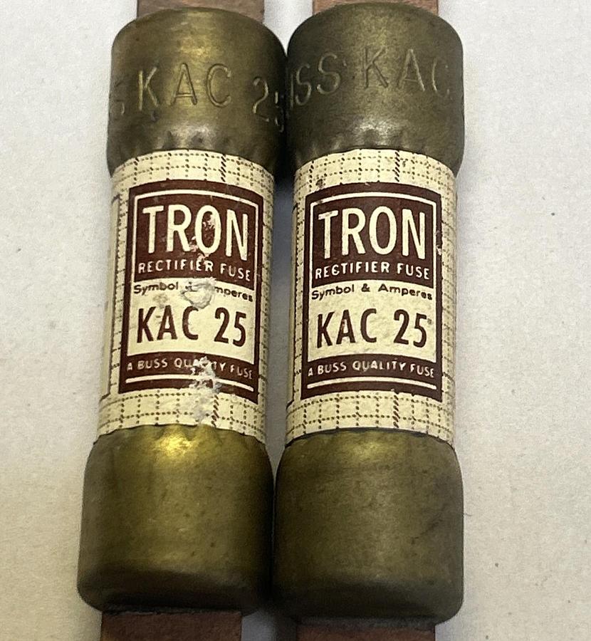 Used BUSSMANN,KAC25,TRON FUSE 25A 600V LOT OF 2