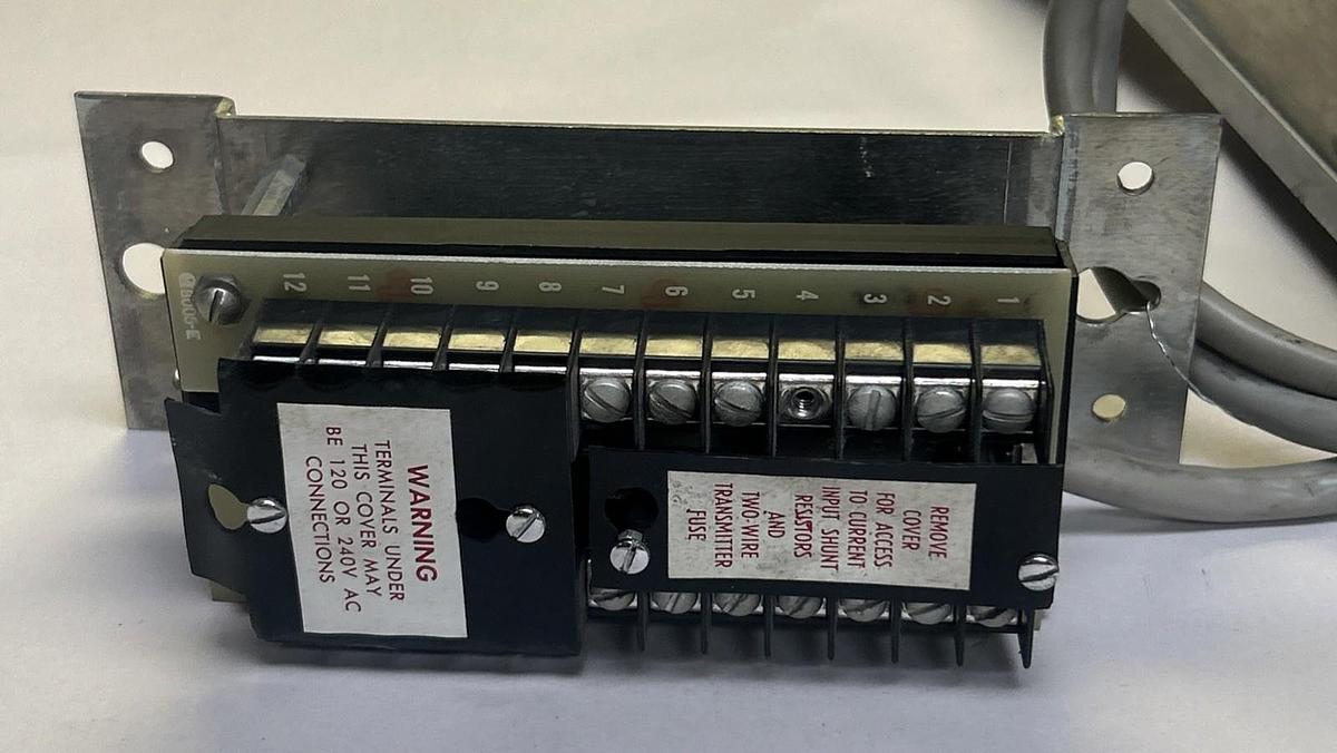Used LEEDS & NORTHRUP,455-26-51-40-7500,POWER SUPPLY