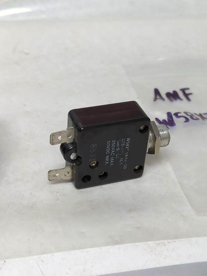 Used AMF,W58XB1A4A-30,RESET THERMAL CIRCUIT BREAKER 30 AMP LOT OF 2 PRE-OWNED