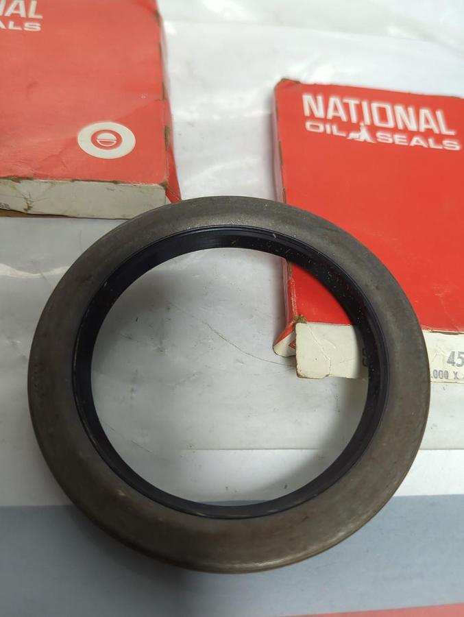 NATIONAL OIL SEAL,455013,OIL SEAL LOT OF 2 NOS