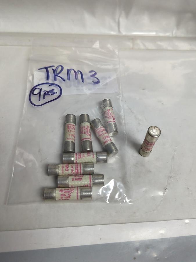 Used FERRAZ SHAWMUT,TRM3,TRI-ONIC 3 AMP FUSE LOT OF 9 PRE-OWNED