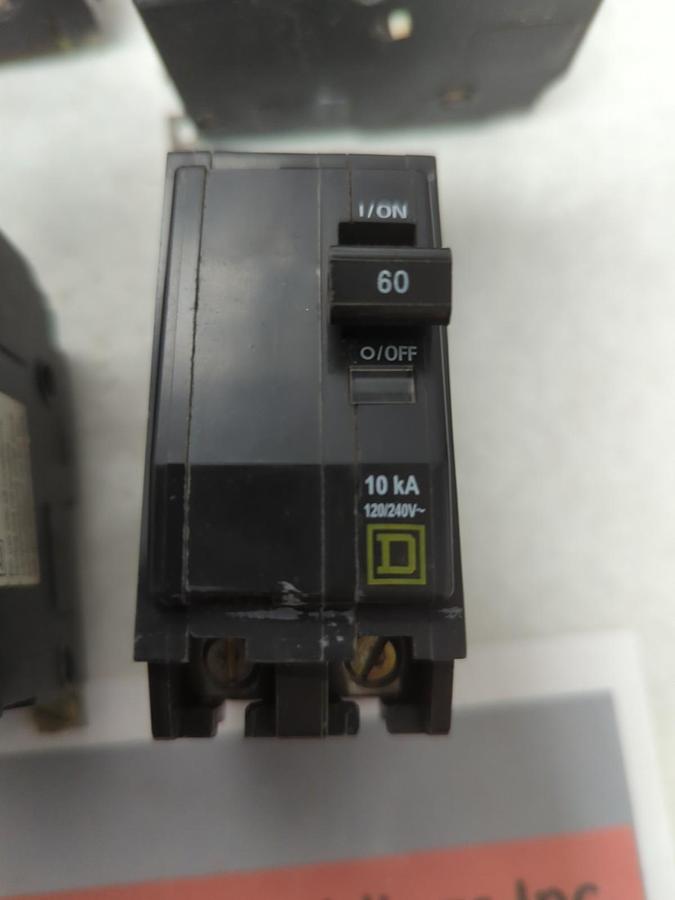 Used SQUARE D,QOB260,CIRCUIT BREAKER 60 AMP 2-POLE LOT OF 4 PRE-OWNED