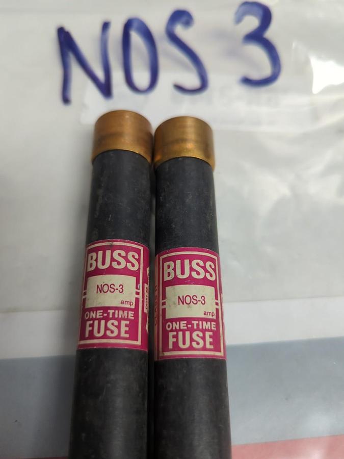 Used COOPER BUSSMANN,NOS 3,ONE-TIME 3 AMP FUSE LOT OF 2 PRE-OWNED