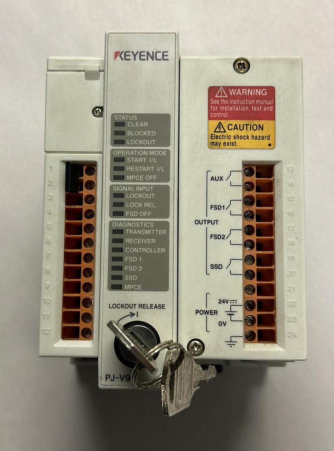 Used KEYENCE,PJ-V90,PHOTOELECTRIC SENSOR BASE CONTROLLER