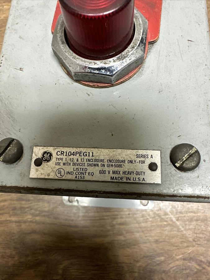 Used GE,CR104PEG11,Type 1-2-12 Enclosure