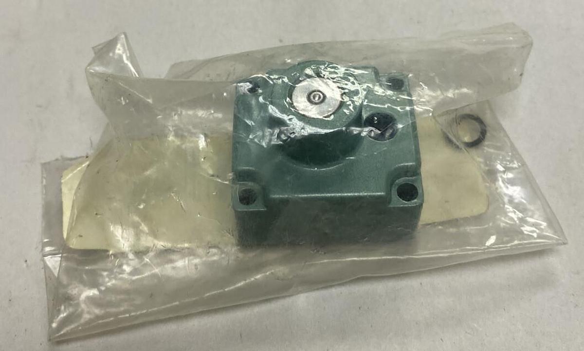 Used NUMATICS,204-252,END CAP ASSEMBLY NOS