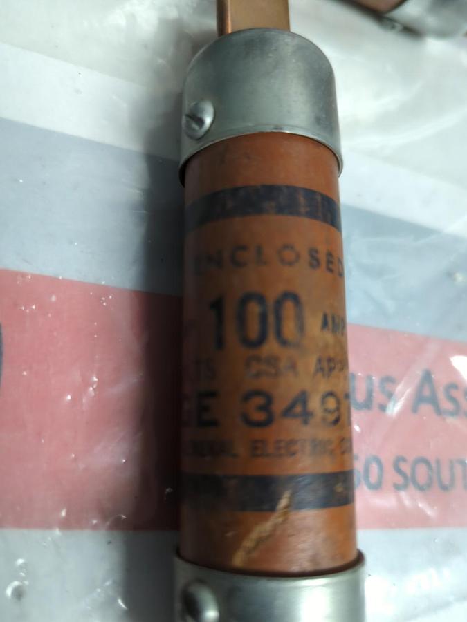 Used GE,34970,ENCLOSED FUSE 100 AMP LOT OF 2 PRE-OWNED