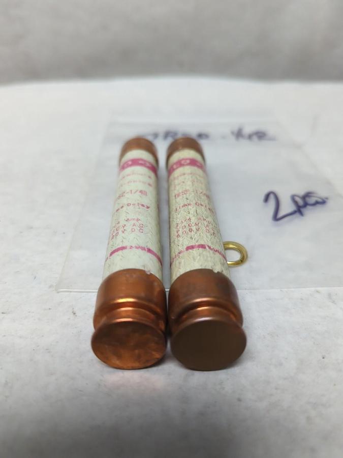 Used GOULD SHAWMUT,TRSR-1/4R,TRI-ONIC 1/4 AMP FUSE LOT OF 2 PRE-OWNED