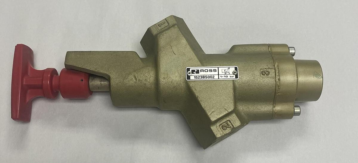 ROSS,1523B5002,LOCKOUT VALVE NOS