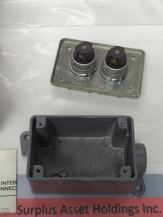 RUSSELLSTOLL,8773,RECEPTACLE 3-WIRE 20A 250V NOS