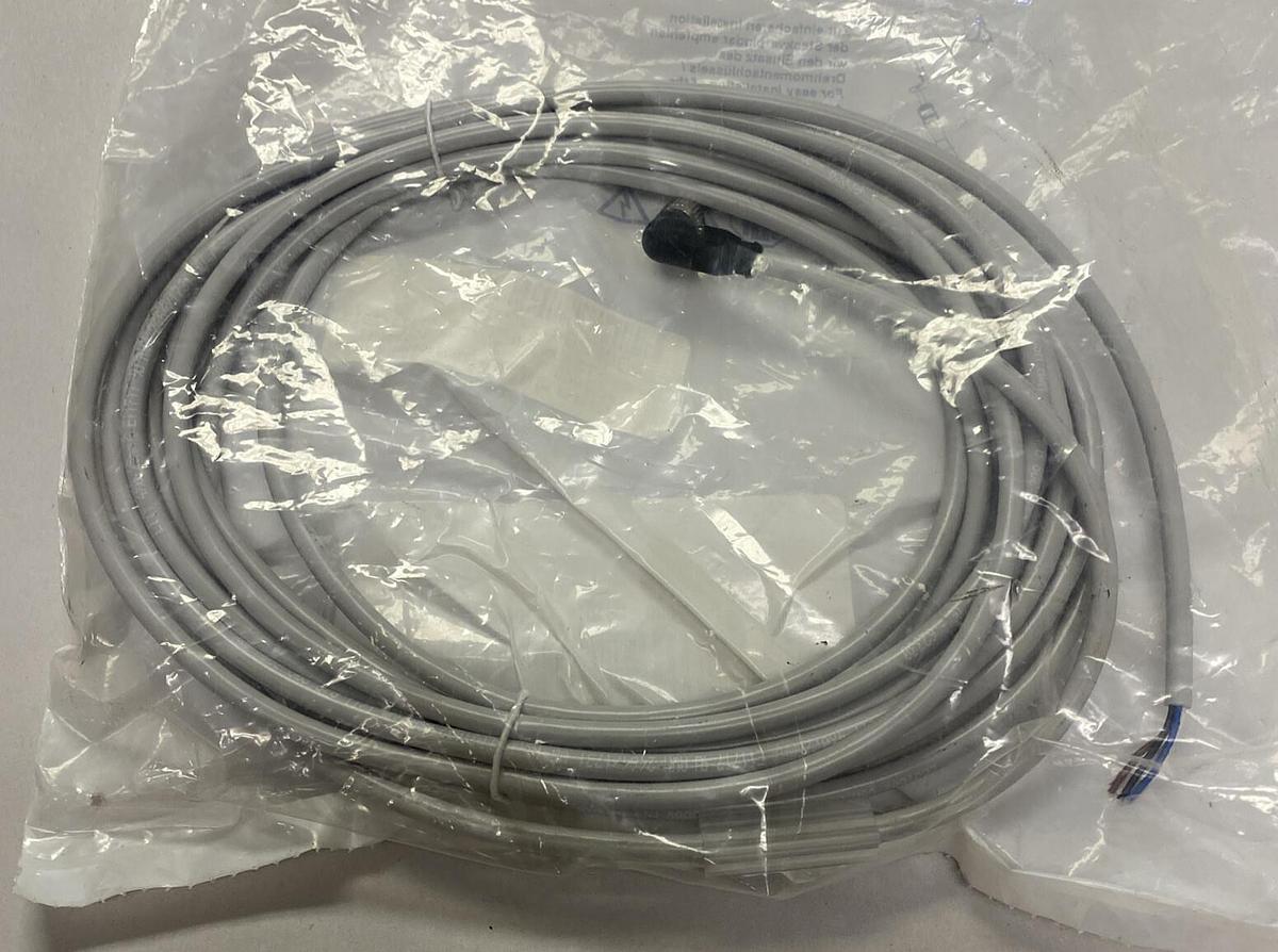 Used MURR ELEKTRONIK,7000-08101-2110500 M8, FEMALE 90° WITH CABLE NEW
