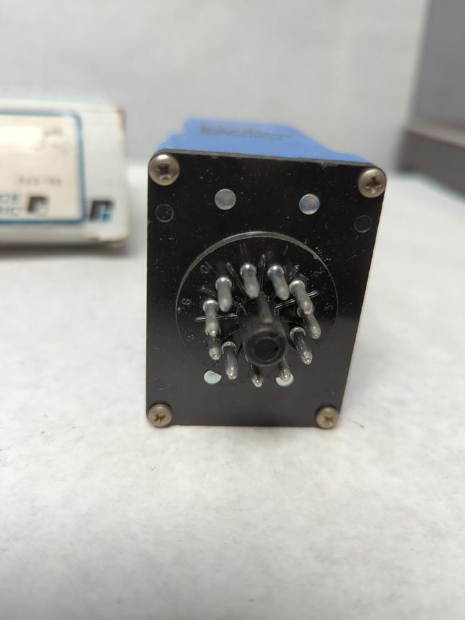 RELIANCE ELECTRIC,600434-37R,PLUG IN RELAY NOS