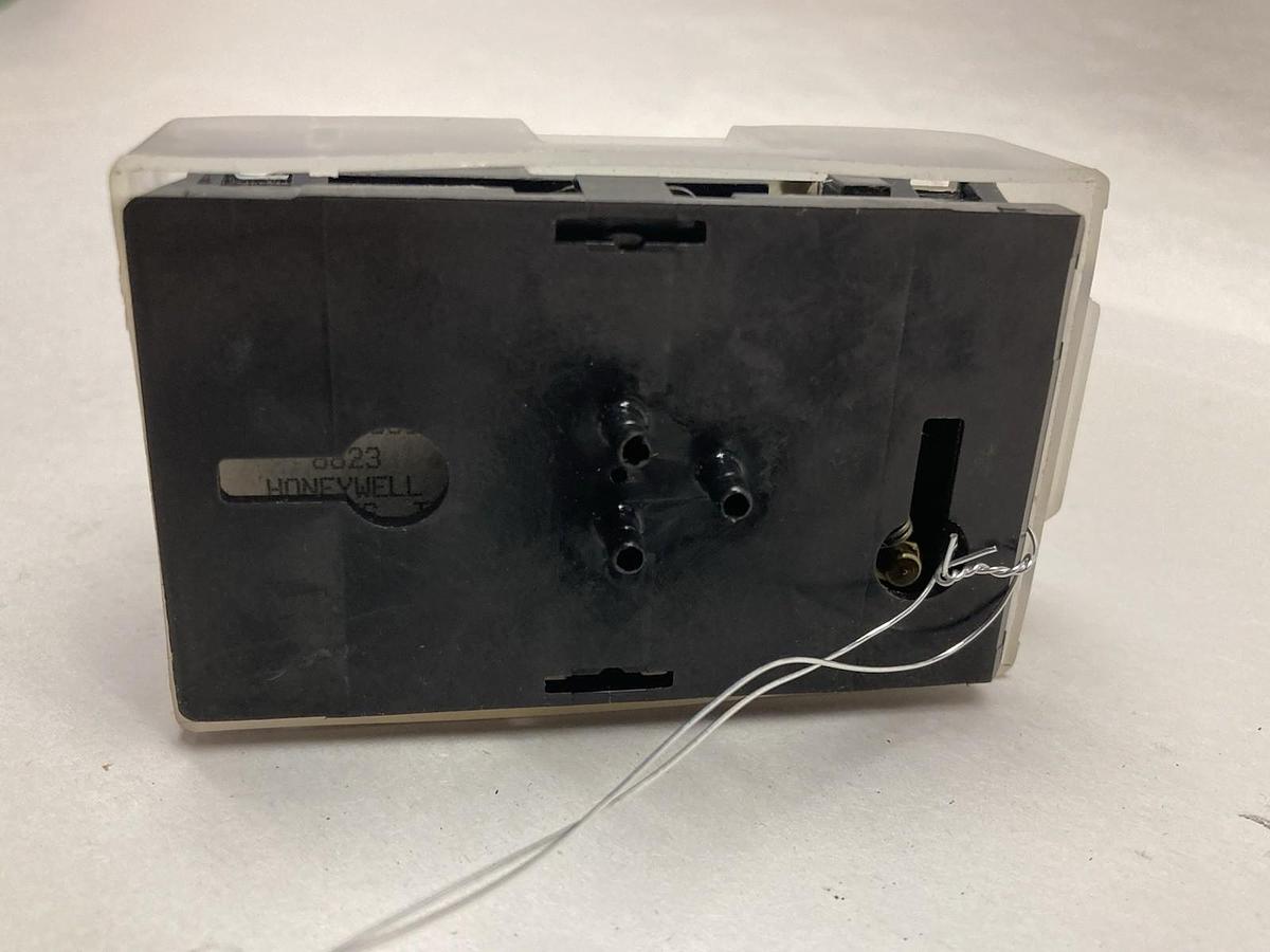 Honeywell,HP972B 1005 2,Humidistat