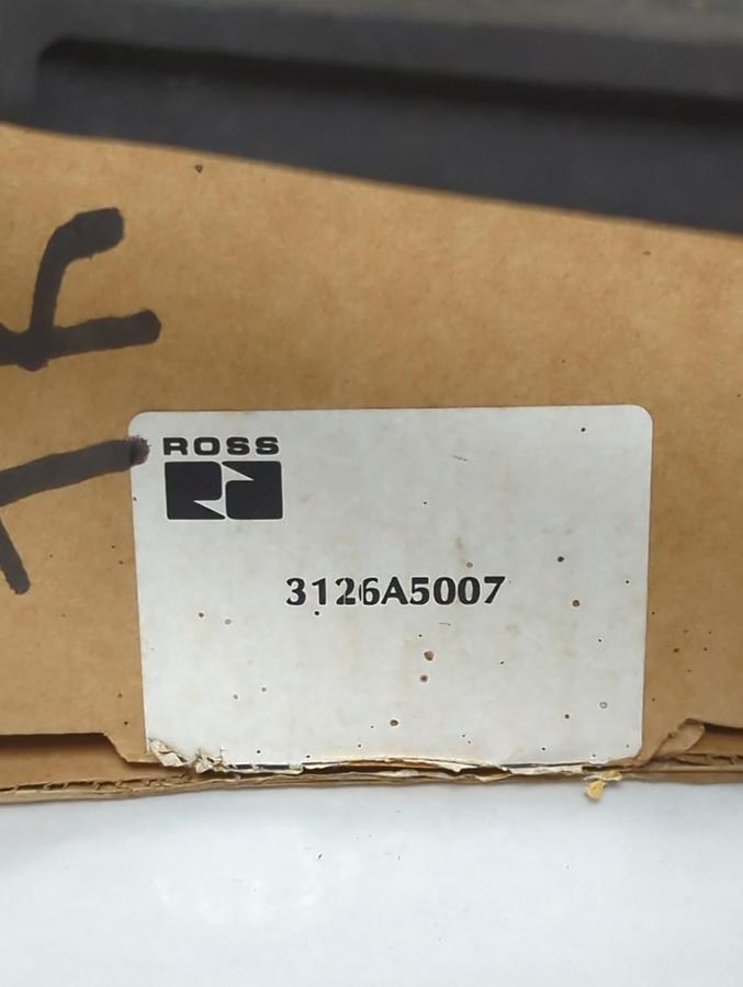 ROSS,3126A5007,HEAVY-DUTY HORIZONTAL HAND LEVER 4-WAY 3-POSITION NOS