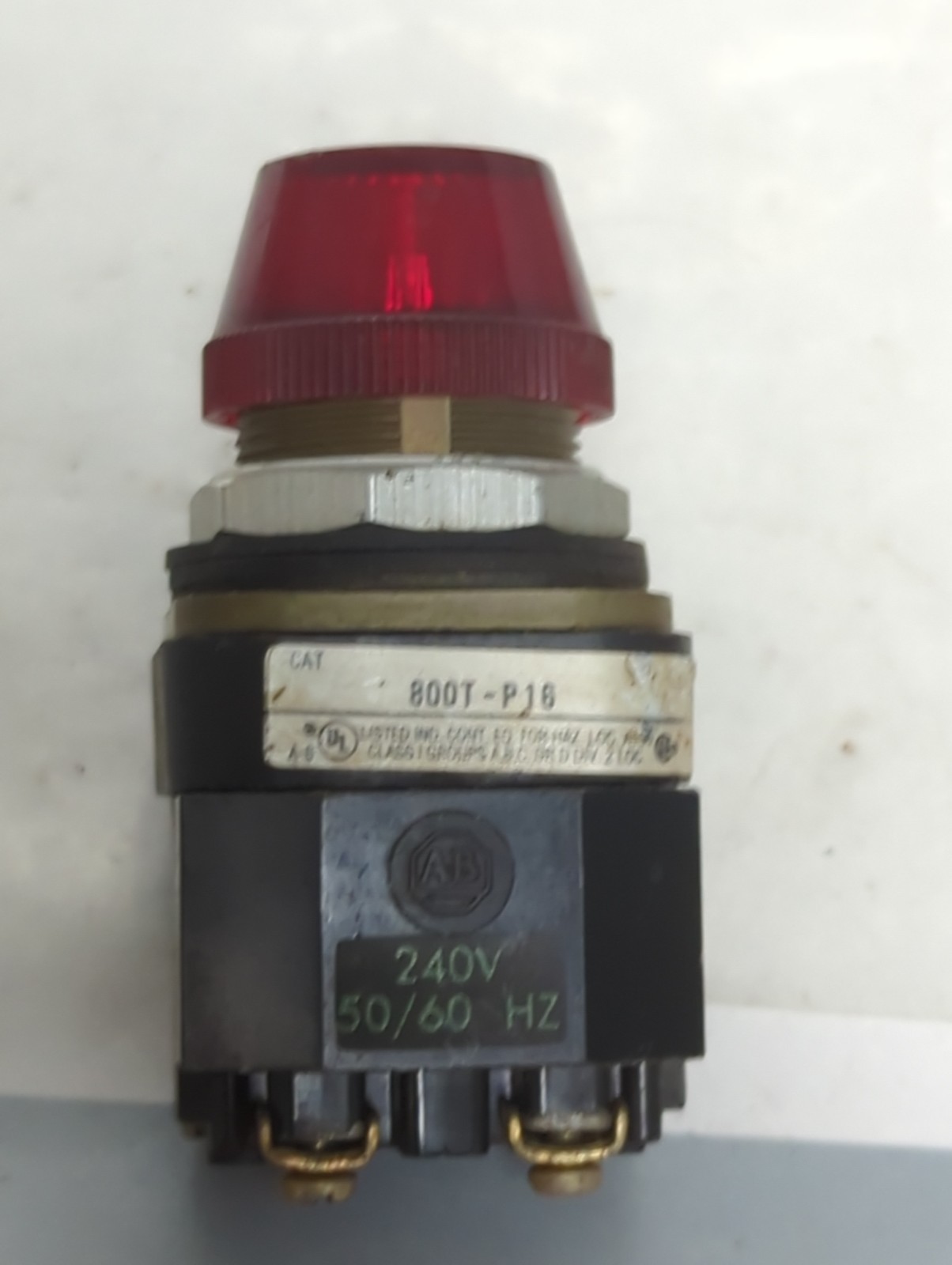 Used ALLEN BRADLEY,800T-P16,SERIES T PILOT LIGHT RED PRE-OWNED