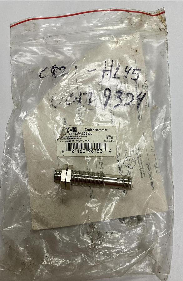 Eaton,E57-12PAS02-GD,Proximity Switch NOS