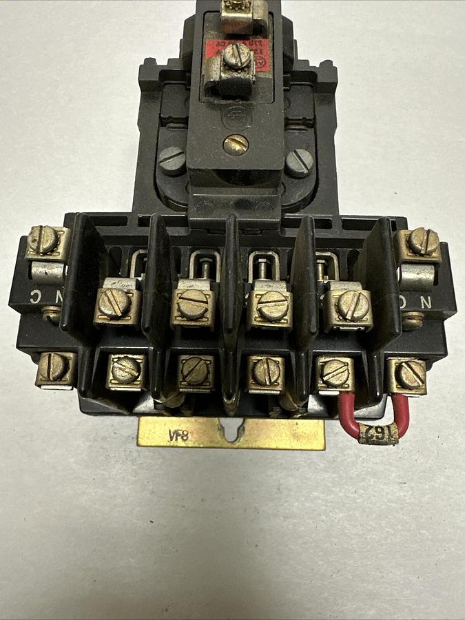 Used Allen Bradley,700-BR600A1,AC Control Relay