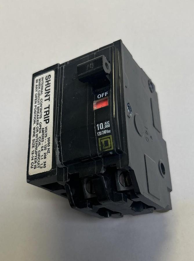Used SQUARE D,QOB2701021,CIRCUIT BREAKER 70A 120/240V 2P