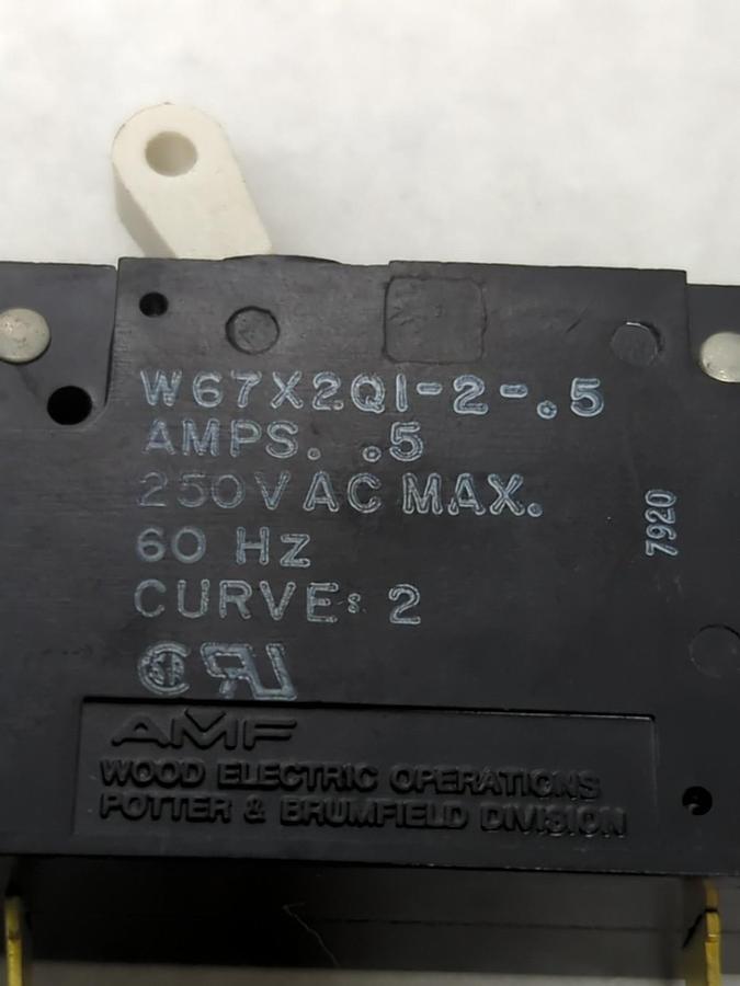 Used AMF,W67X2Q1-2-.5,CIRCUIT BREAKER .5 AMP 250VAC LOT OF 2 PRE-OWNED
